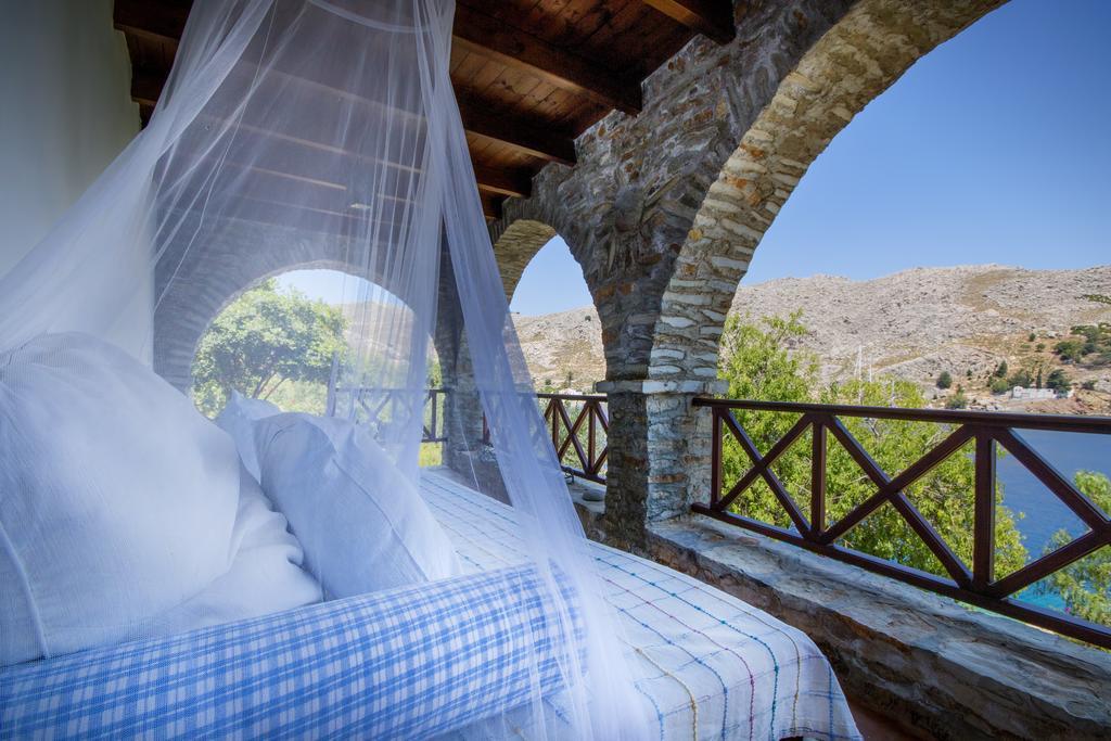 Hotel Emporio à Symi Extérieur photo