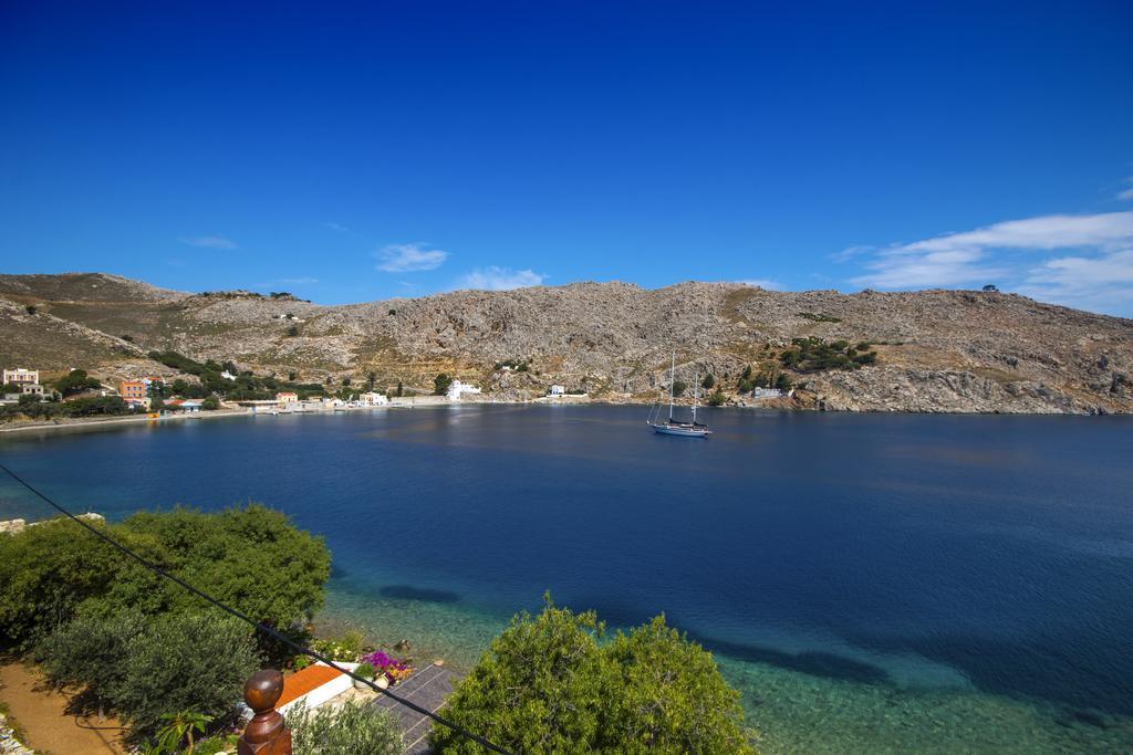 Hotel Emporio à Symi Extérieur photo
