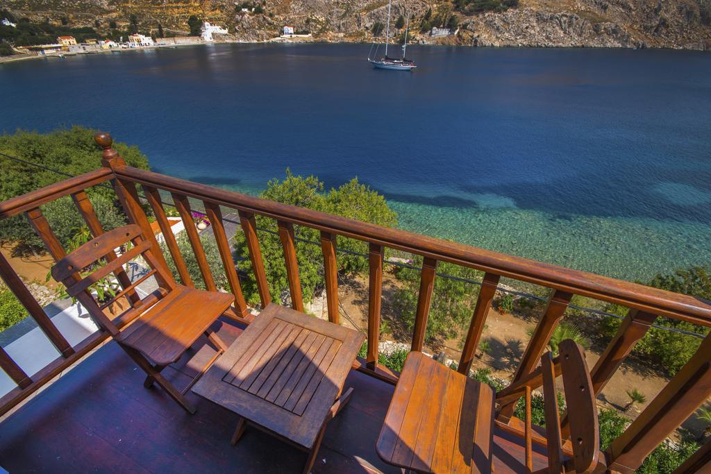 Hotel Emporio à Symi Extérieur photo