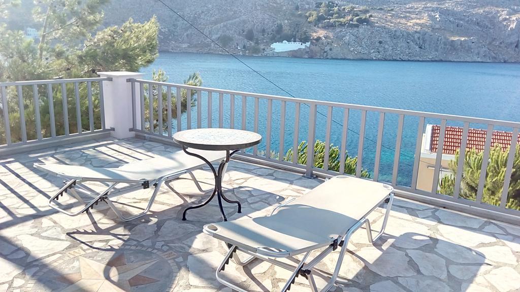 Hotel Emporio à Symi Extérieur photo
