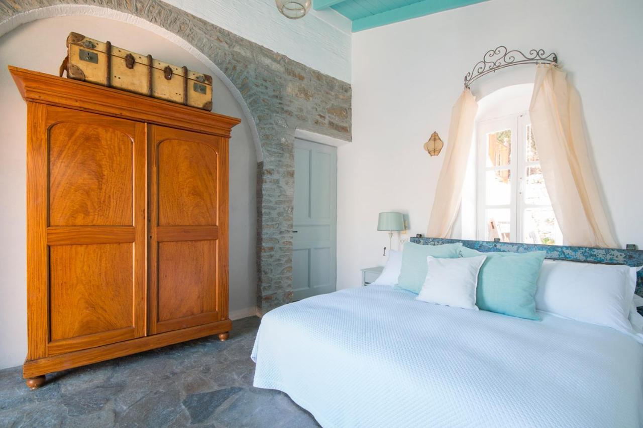 Hotel Emporio à Symi Extérieur photo