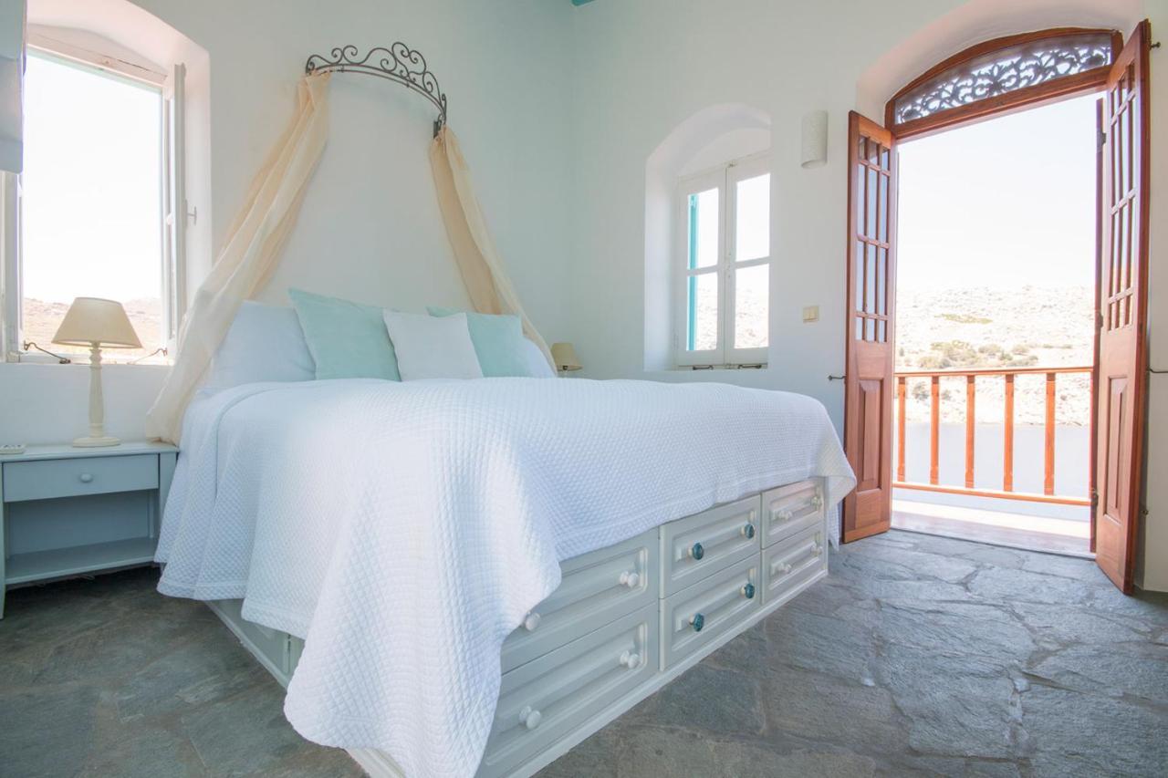 Hotel Emporio à Symi Extérieur photo