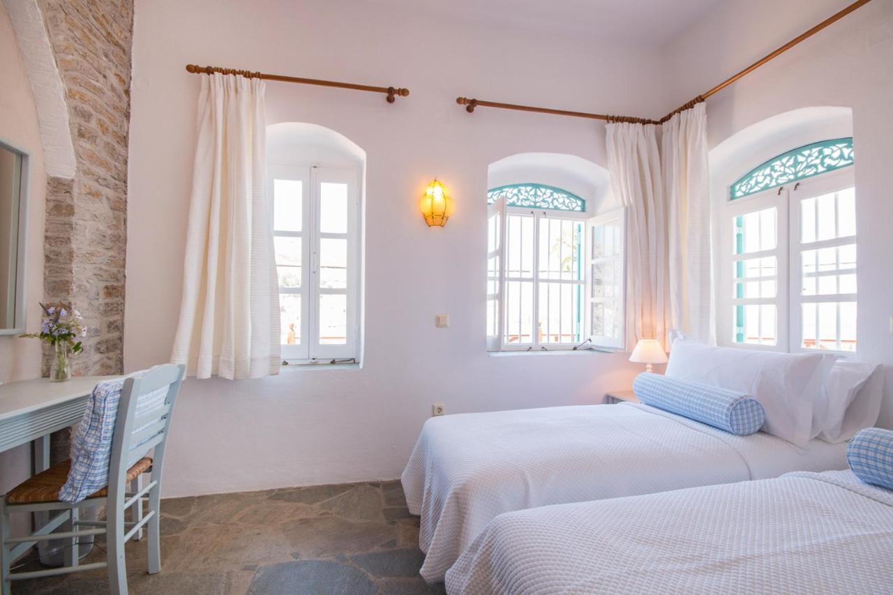 Hotel Emporio à Symi Extérieur photo